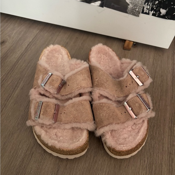 Birkenstock Shoes - PINK FLUFFY BIRKENSTOCKS